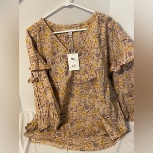 COPY - Free Assembly LS Ruffle Top, BNWT, size 3X, measurements below